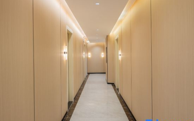 Haikou Rainbow Hotel (Hainan University Store, Haidian Island )