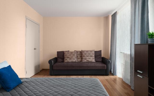 ТутЖивут на улице Венецианская 10