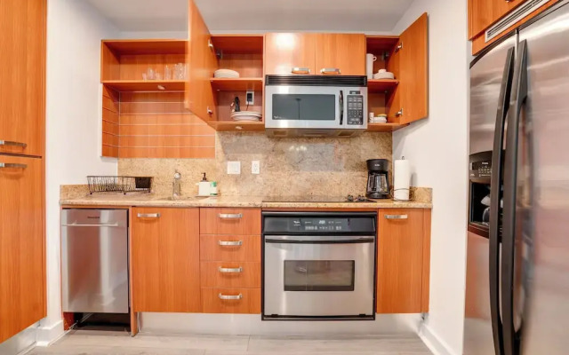 Brickell Ave Suites-Miami
