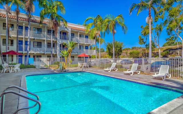 Motel 6 Oceanside, CA
