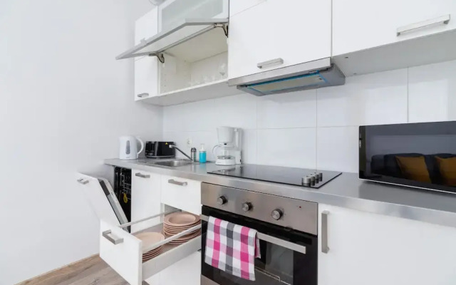 Apartment Bosacka Cracow by Renters