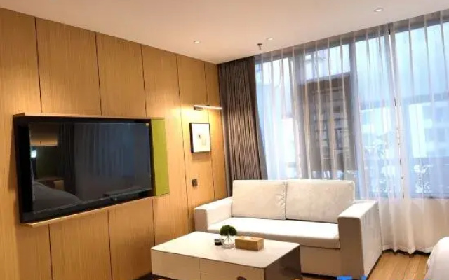 SFEEL Designer Hotel (Meishan Sansuxuan Branch)
