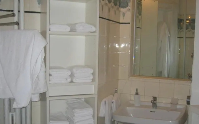 bed and breakfast.to be