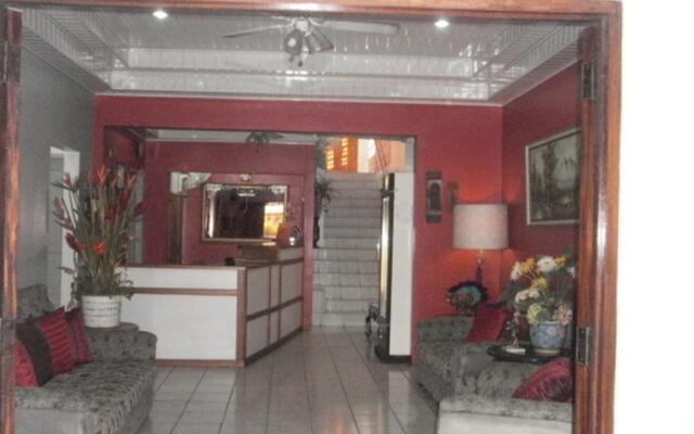 Monique's Guesthouse