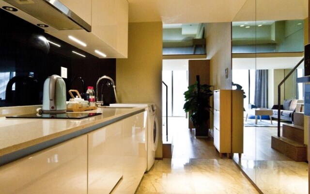 Hangzhou Magician Apartment Hotel