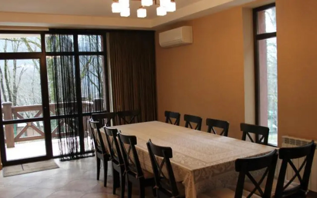 Коттедж в Красной Поляне