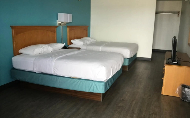 Motel 6 Baker City, OR