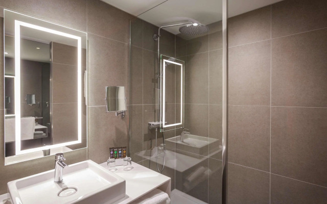 Novotel Cambridge North