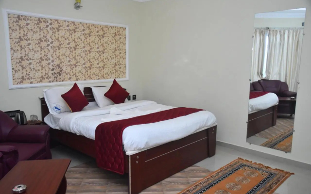 Hotel Holiday Peak