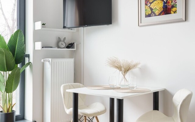 RentPlanet - Studio Fabryczna