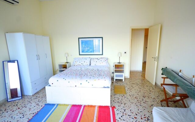 Cozy Holiday Home in Pozzillo with Terrace