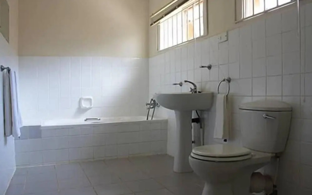 Sharon's Guest House