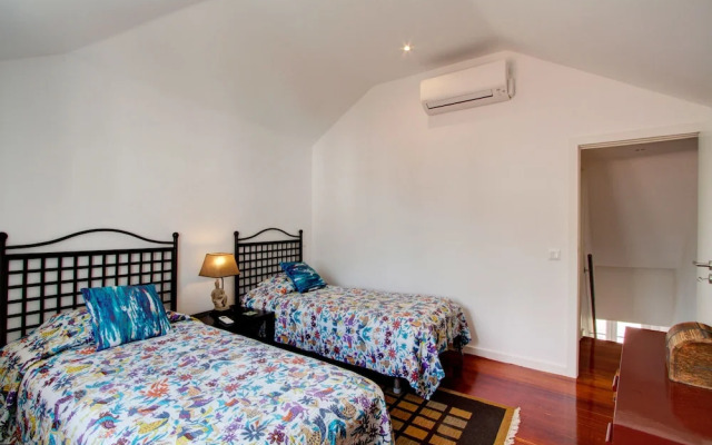 Sao Miguel by Apartments Alfama