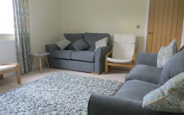Seaside Retreat Superb Quality Family House