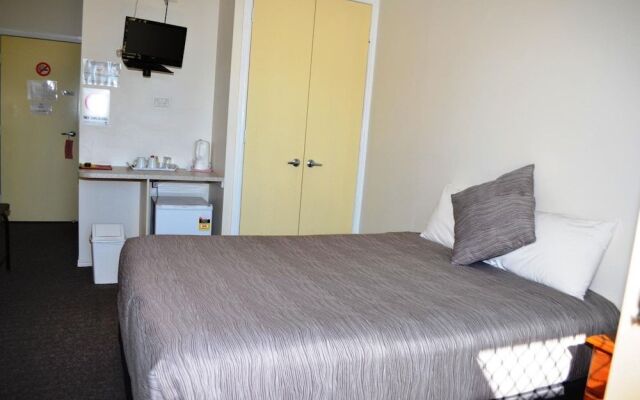 Redland Bay Motel
