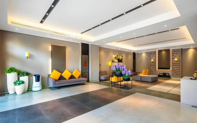 Homeinn Plus Hotel (Changzhi Bayi Square Weiyuanmen Middle Road)