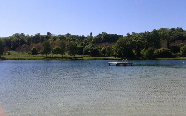 Camping le Repaire - Les Chalets