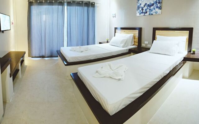 G Hotel
