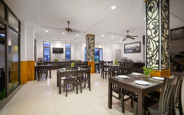Viet Long Hoi An Beach Hotel