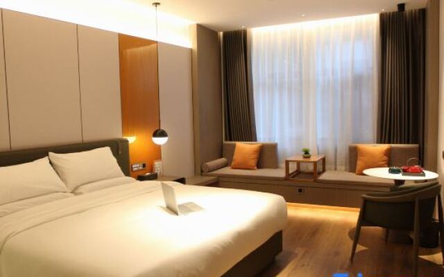 PRIUS HOTEL (Huaren Wanjia Store in Cixi City Center)