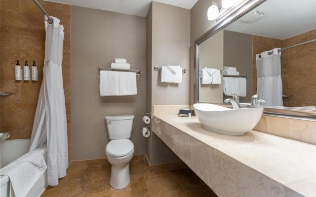 Prestige Radium Hot Springs Resort, WorldHotels Crafted
