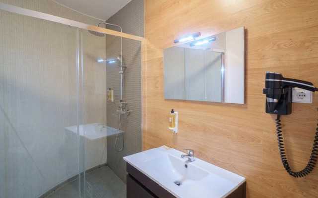 Feel Porto Downtown Luxury Retreat