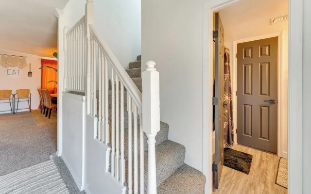 5 Mi to Airport: Bullhead City Villa w/ Mtn Views