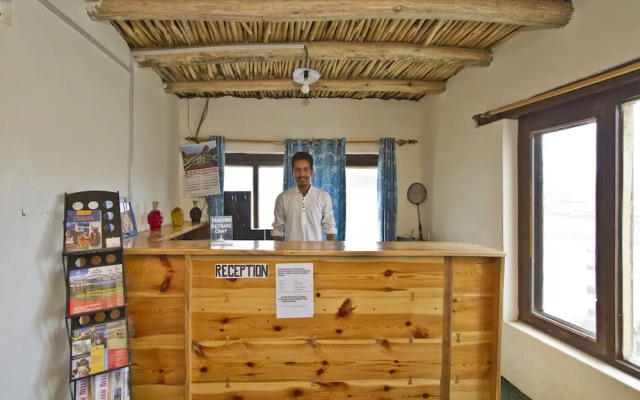Pangong Retreat Camp