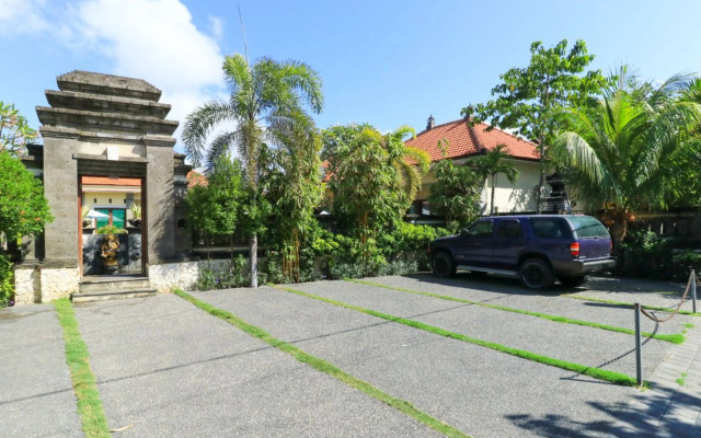 Taman Damai Bungalow by ZUZU