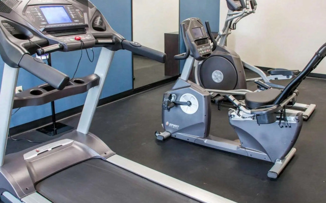 Comfort Inn & Suites San Marcos near Outlet Mall