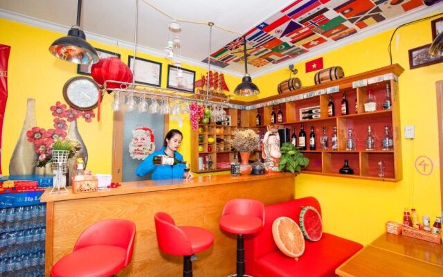 Halong Party Hostel