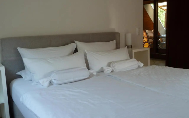 Helle 70 qm Ferienwohnung mit herrlichem Blick