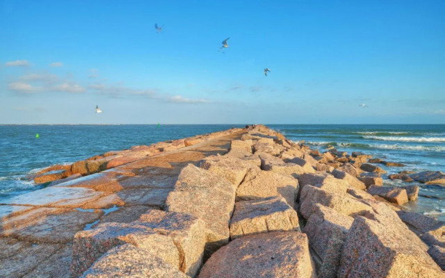 4 Costa Bahia Condos