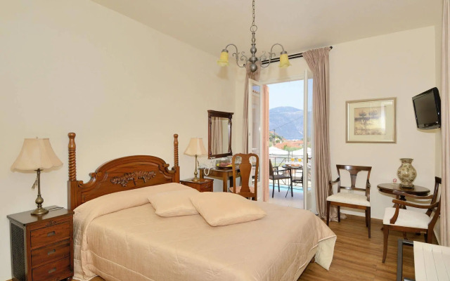 Korina Gallery Hotel