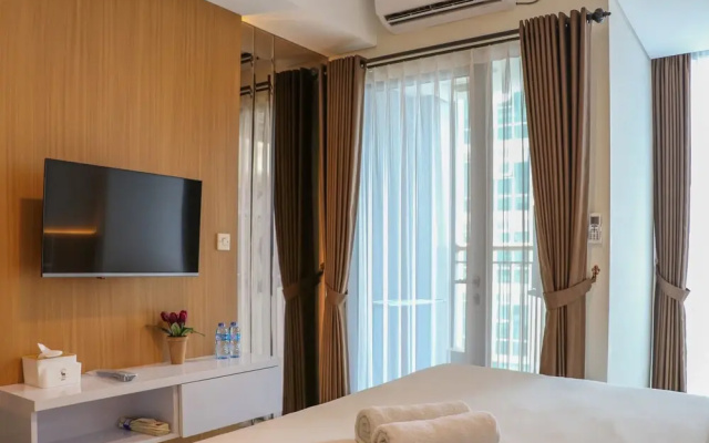 Elegant And Comfy Studio At Tamansari Iswara Apartment