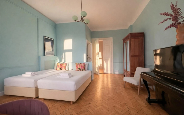 4Th Floor Bed And Breakfast