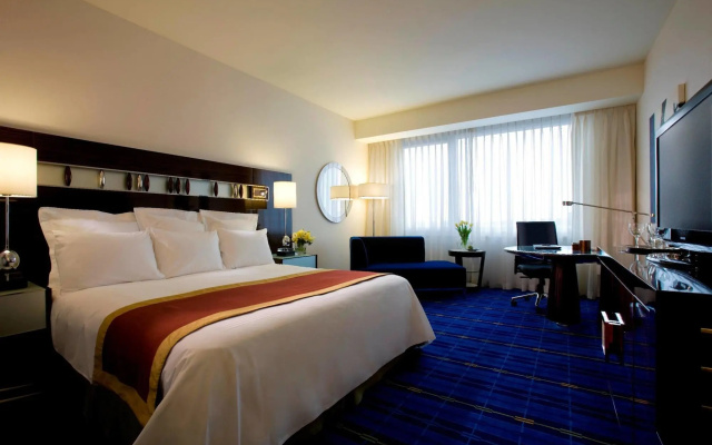 Hong Kong SkyCity Marriott Hotel - photo 5