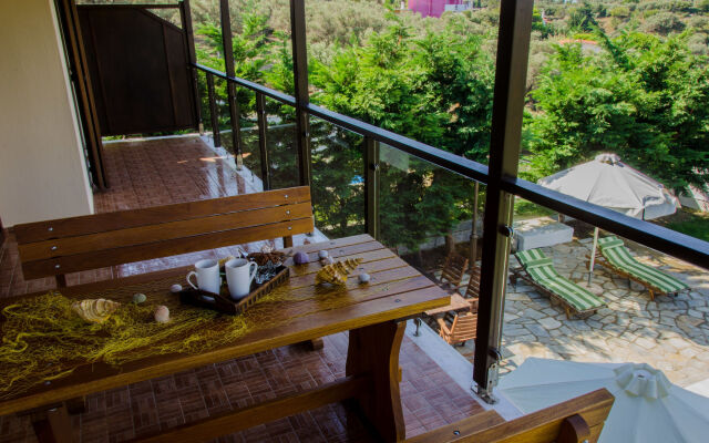 Four Seasons Villas