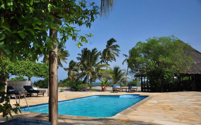 Kijongo Bay Beach Resort