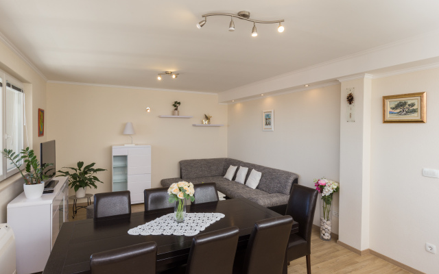 Apartments Villa Dadic