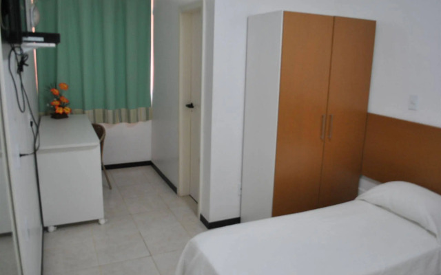 Hotel Algas Marinhas
