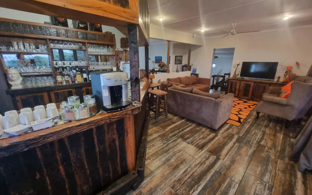 Ndiza Lodge & Cabanas