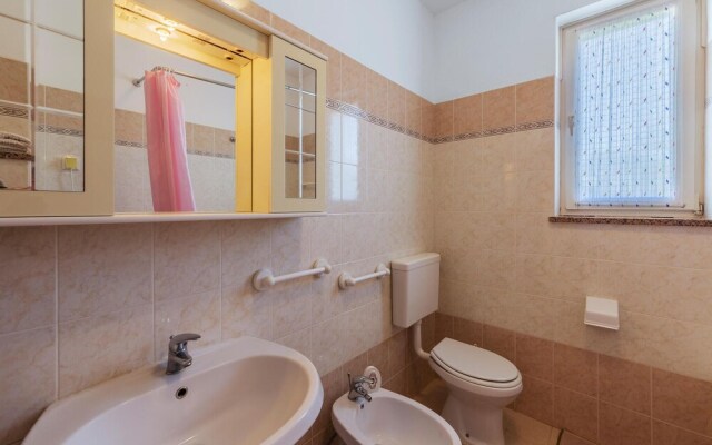 Stunning Home in Labin With 2 Bedrooms