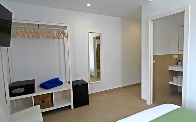 Amano Maison Carrée