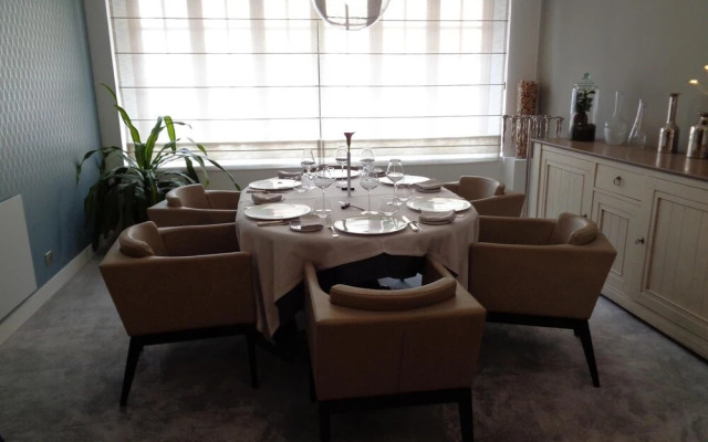 Hôtel La Table 2 Giffon