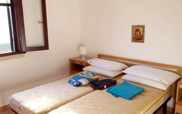 Apartment With one Bedroom in Melendugno, With Furnished Balcony - 200