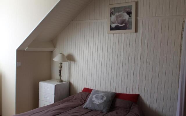 MAISON BELLEVUE 3 étoiles 4 à 10P