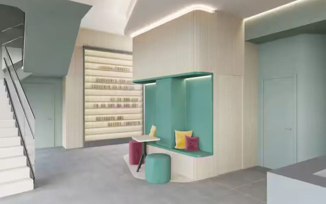 Hampton By Hilton Malaga Martiricos
