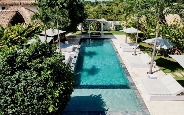 White Palm Hotel Bali