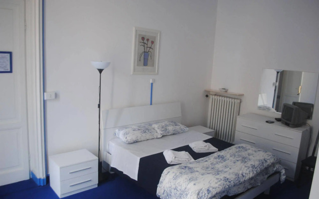Olympia Hotel